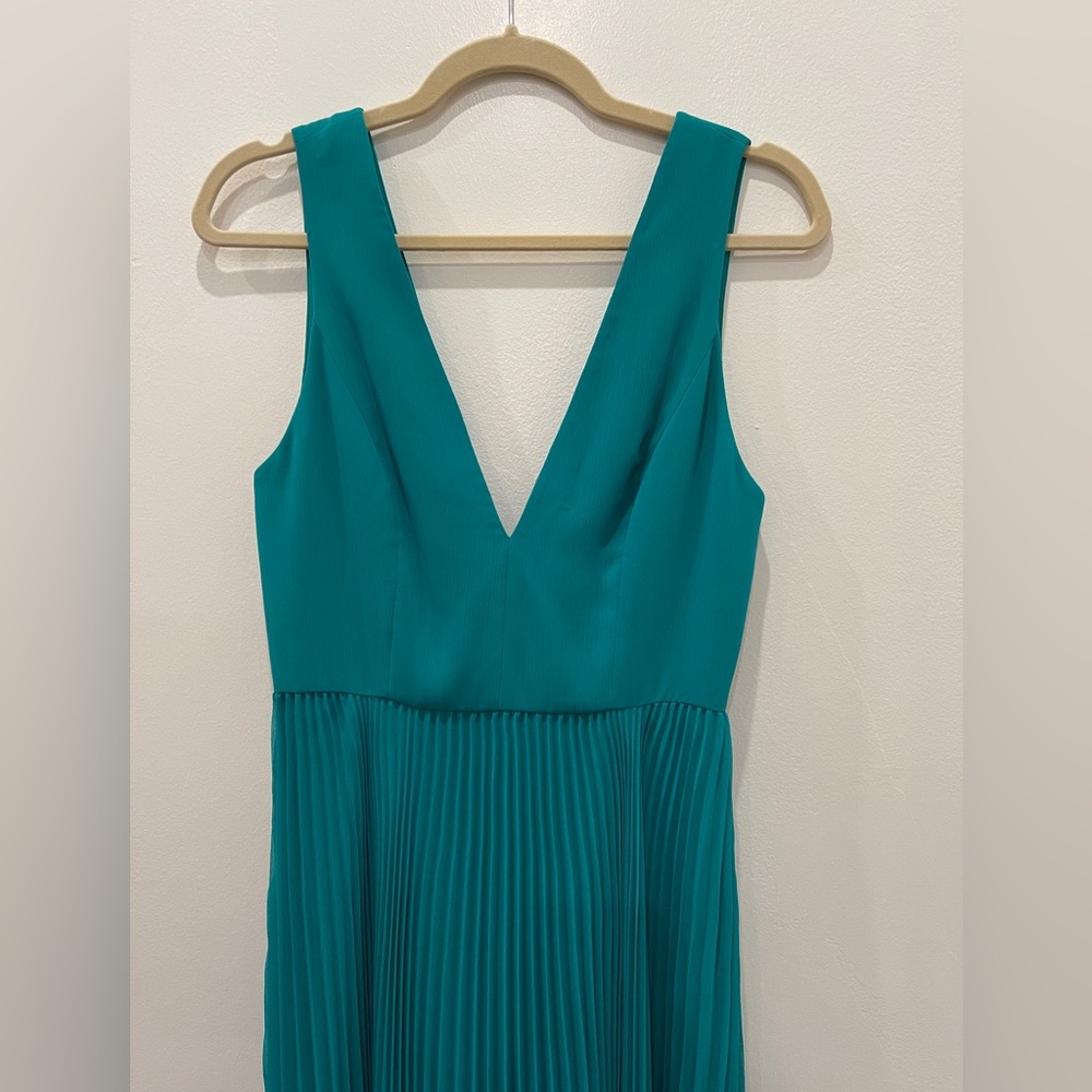 Alice and Olivia chiffon dress size 4